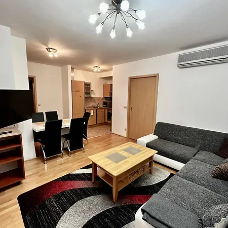 Leda * Budapest