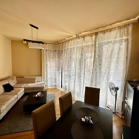 Leda * Budapest