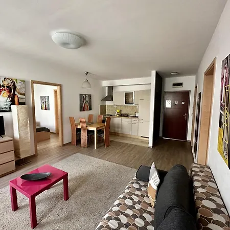 Leda Apartment