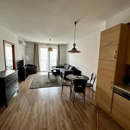Leda Apartment