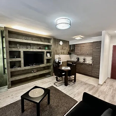 Apartman Leda *