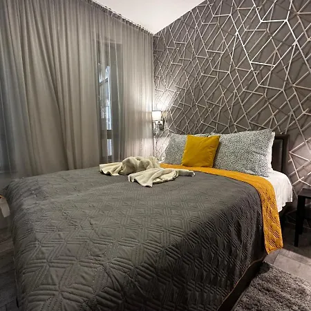 Leda Apartmán *