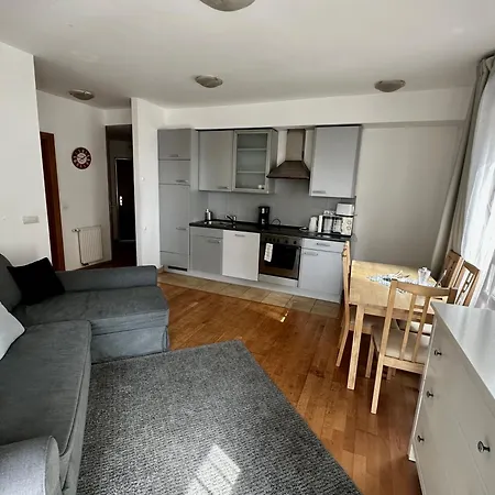 Apartmán Leda *