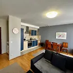 Leda Apartman